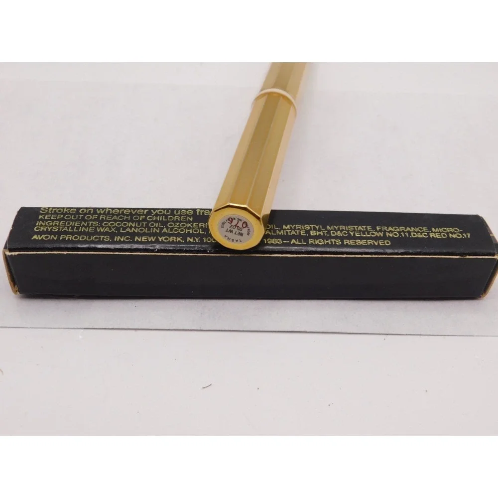 Avon vintage tasha